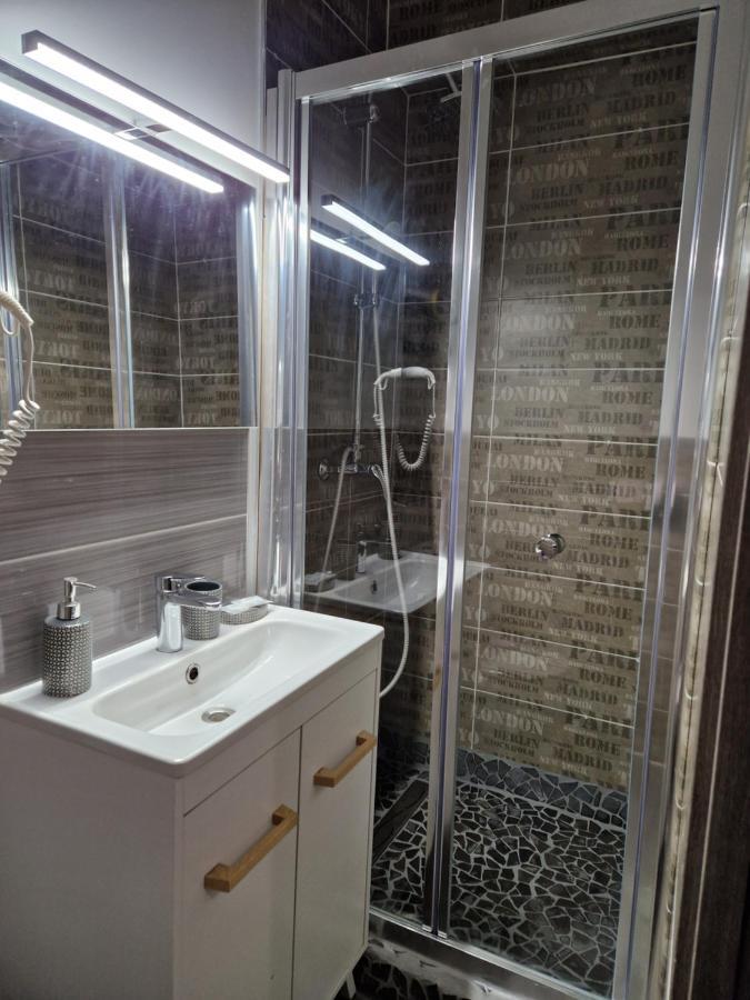 Studio Meuble Au Rdc , Proche Lac Aix-les-Bains Zewnętrze zdjęcie